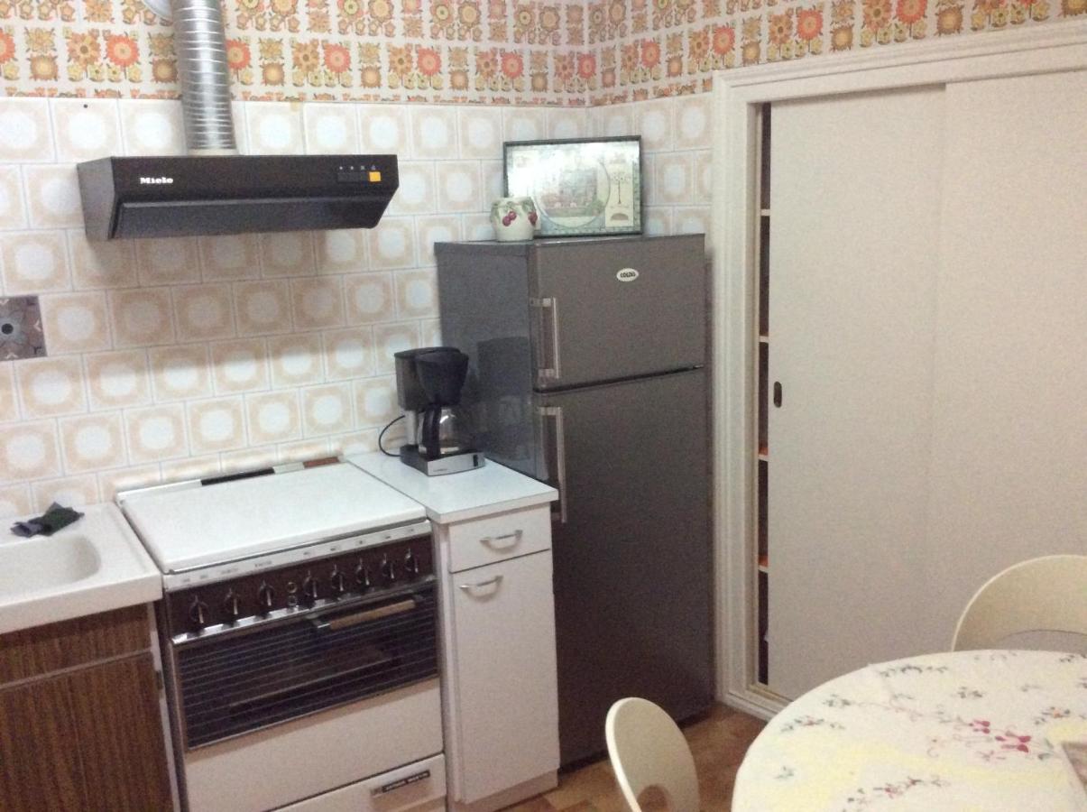 Stazzona Apartment Luaran gambar